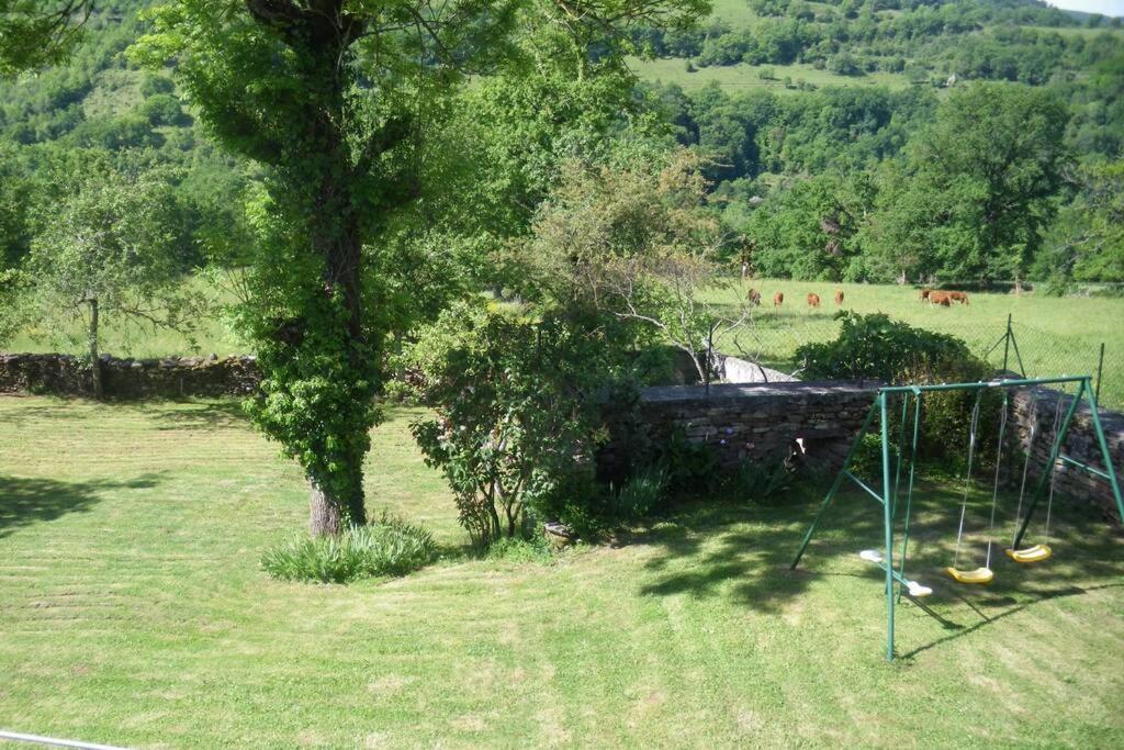 Villa La Truffiere Castelnau-de-Mandailles Esterno foto